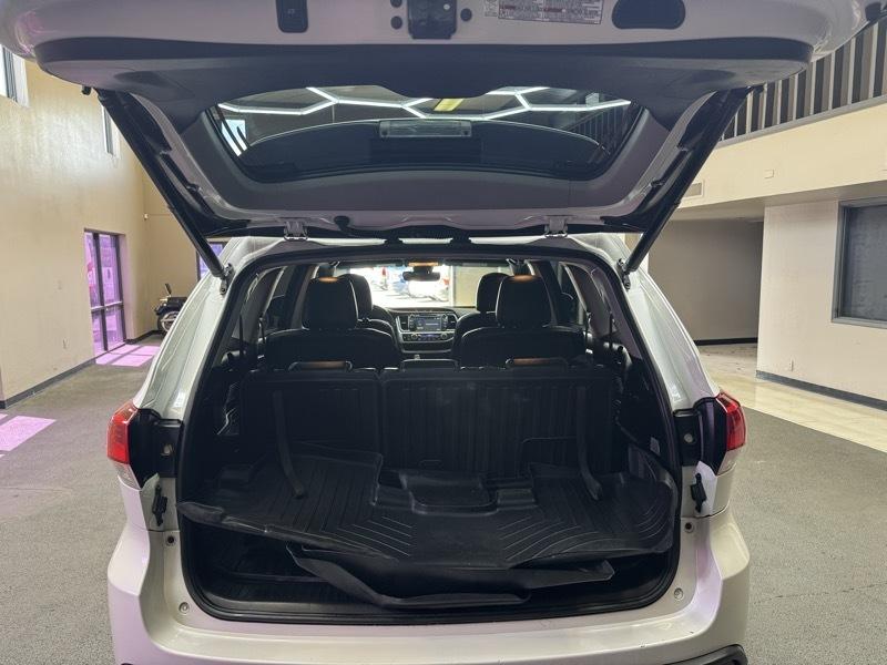 Toyota Highlander SE AWD V6 2018