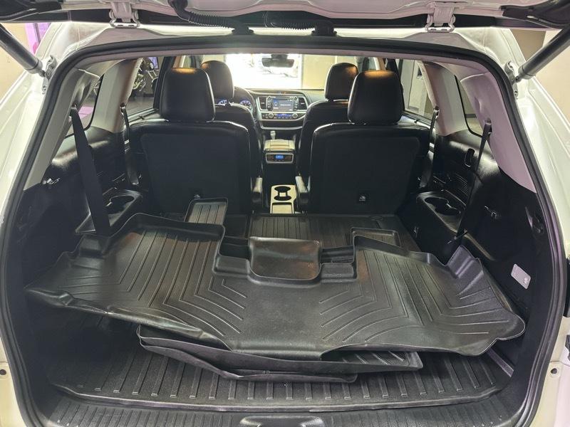 Toyota Highlander SE AWD V6 2018