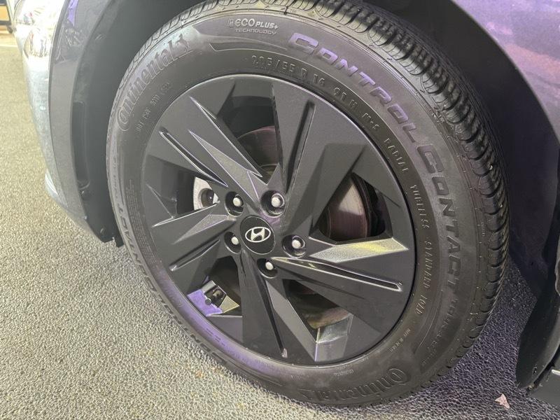 Hyundai Elantra SEL 2021