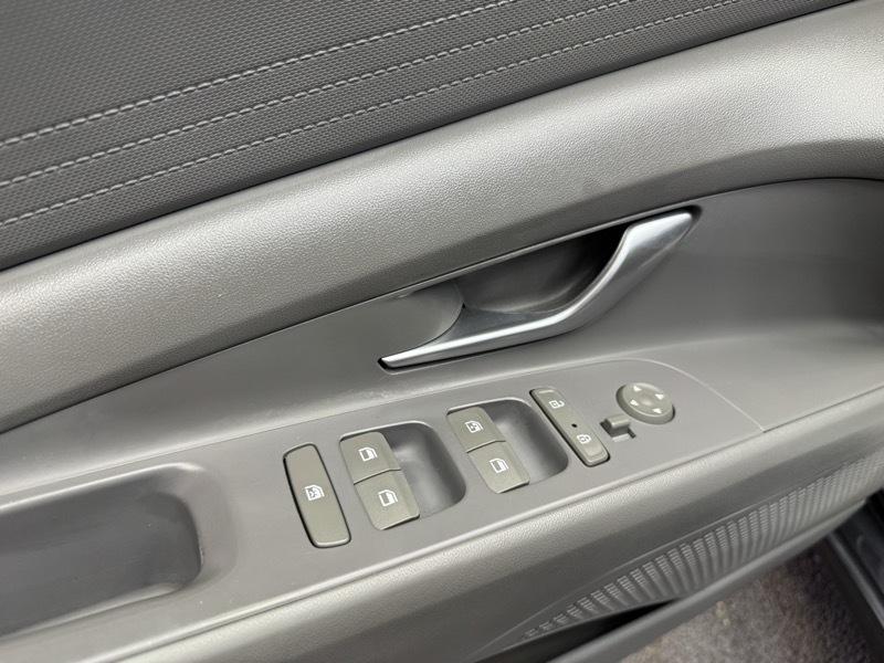 Hyundai Elantra SEL 2021