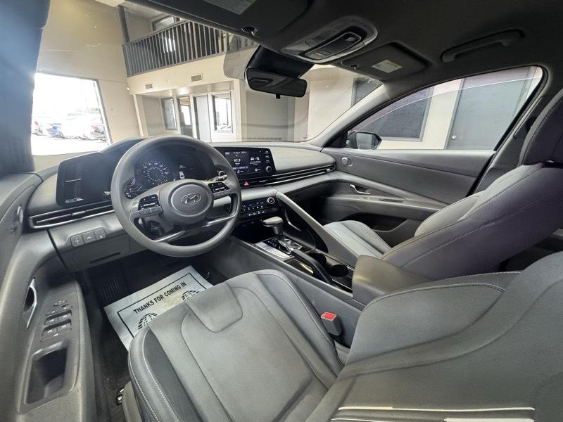 Hyundai Elantra SEL 2021