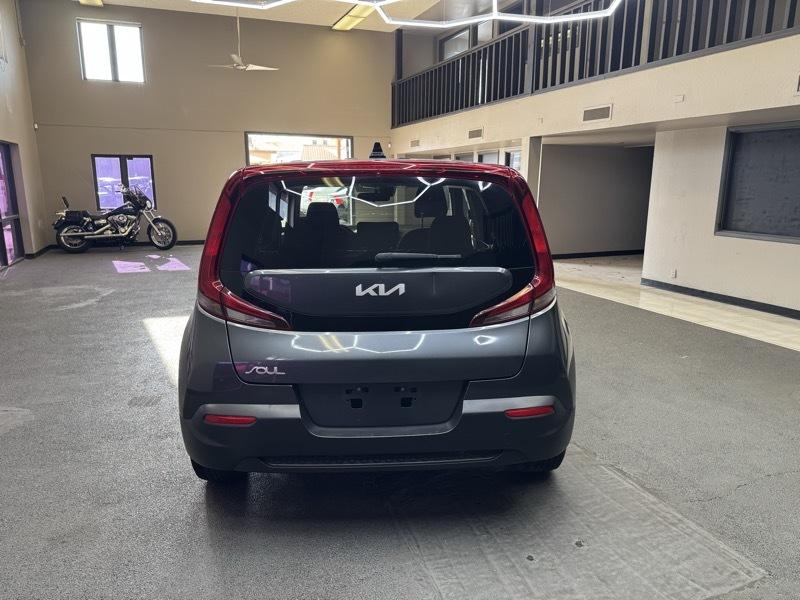 Kia Soul LX CVT 2022