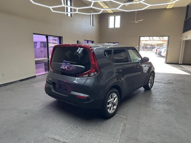 Kia Soul LX CVT 2022
