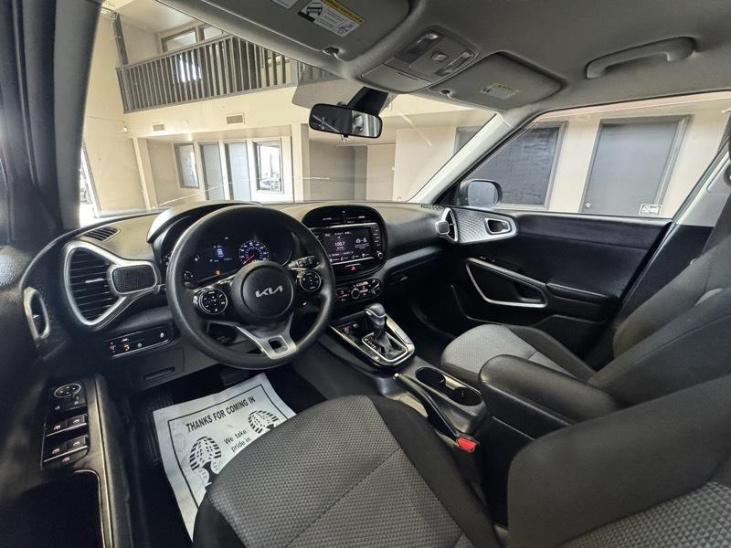 Kia Soul LX CVT 2022
