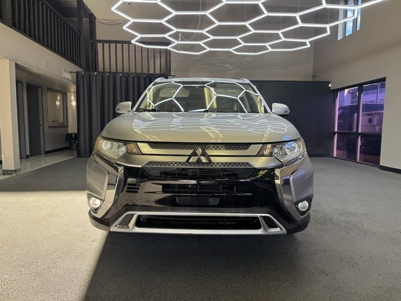 Mitsubishi Outlander SE 2WD 2020