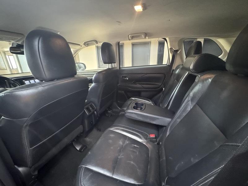 Mitsubishi Outlander SE 2WD 2020