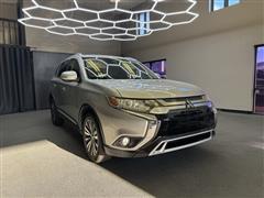 2020 Mitsubishi Outlander 