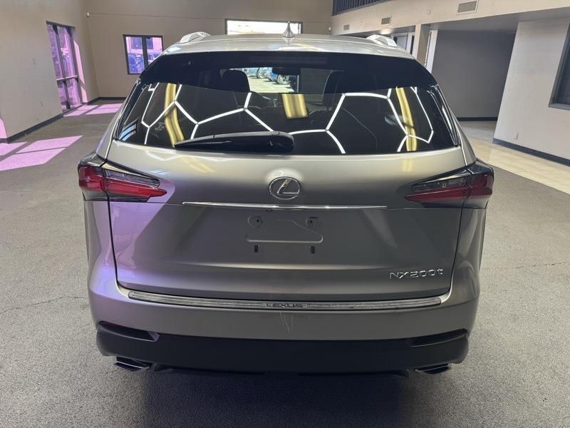 Lexus NX photo 7