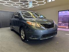 2014 Toyota Sienna 