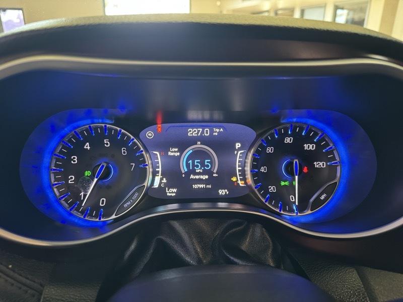 Chrysler Pacifica Limited 2017