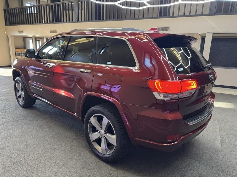 Jeep Grand Cherokee Overland 2WD 2016