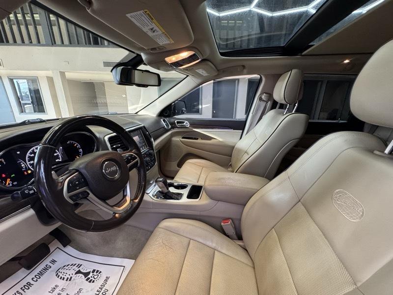 Jeep Grand Cherokee Overland 2WD 2016