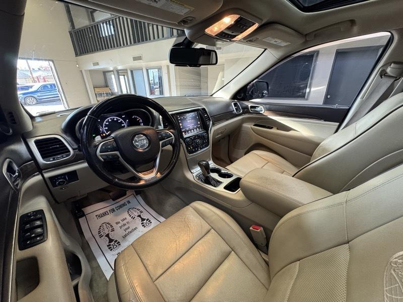 Jeep Grand Cherokee Overland 2WD 2016