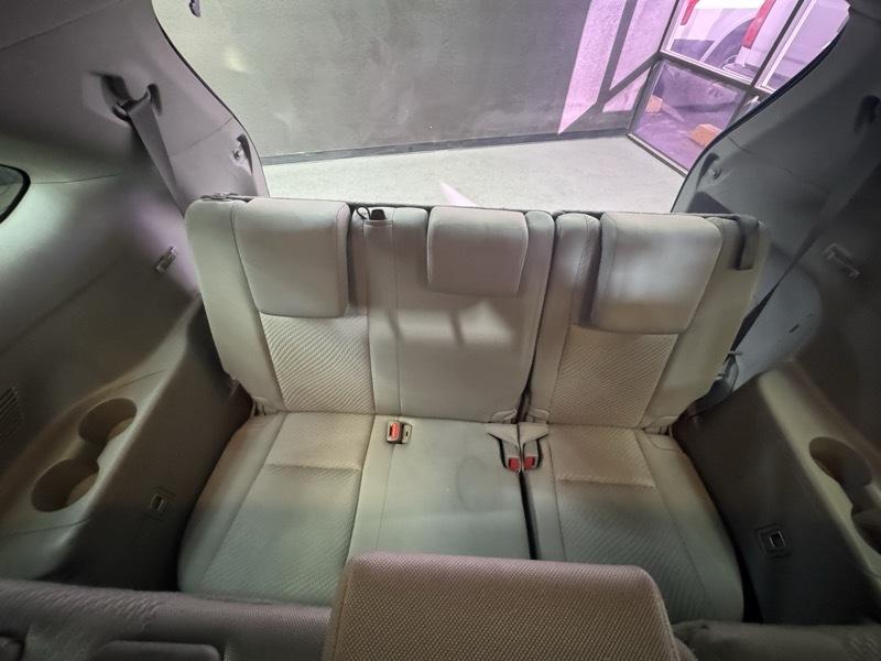 Toyota Highlander LE FWD V6 2019