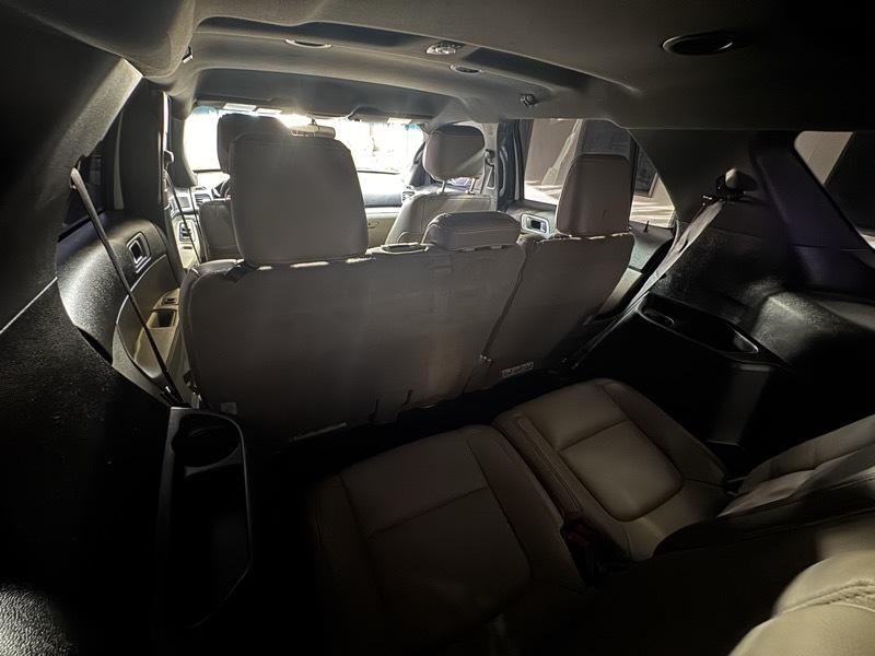 Ford Explorer XLT FWD 2012