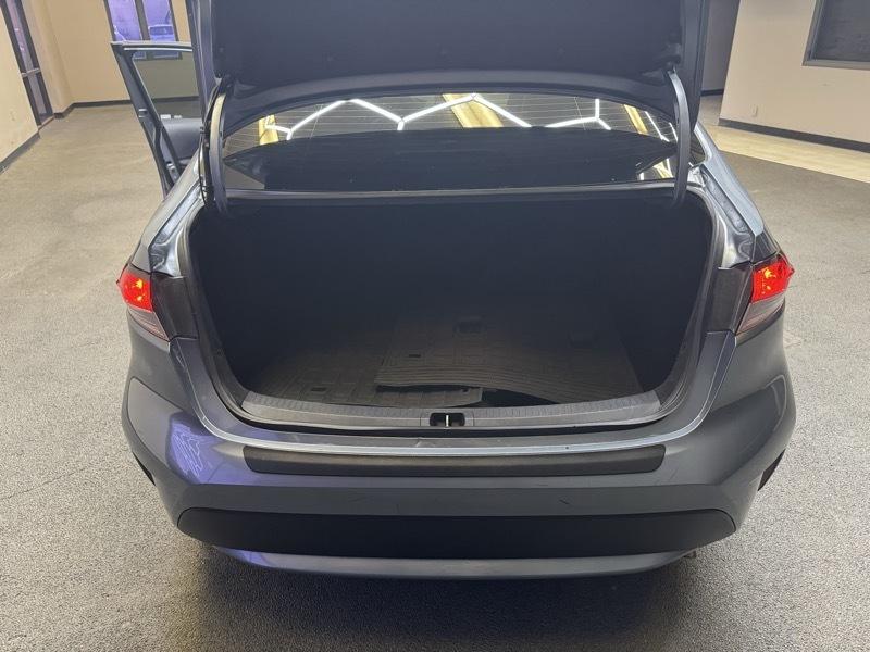 Toyota Corolla LE 2021