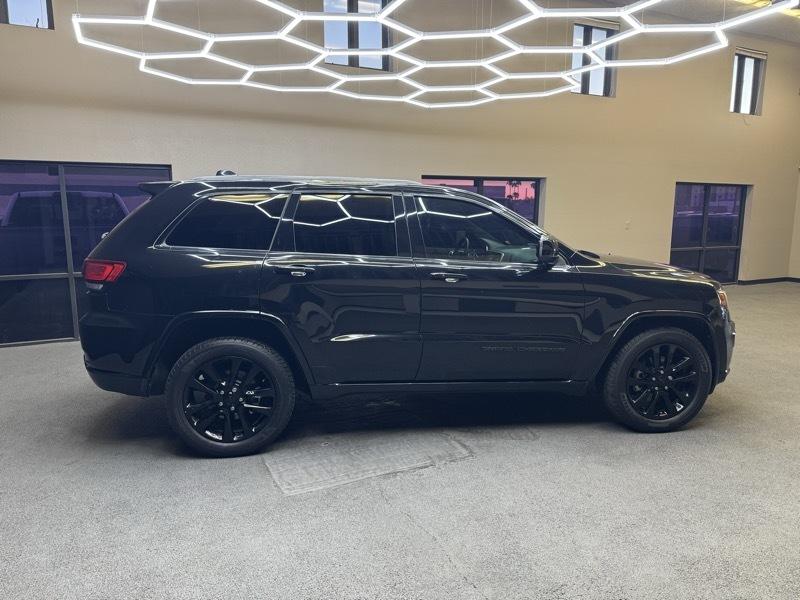 Jeep Grand Cherokee  2017