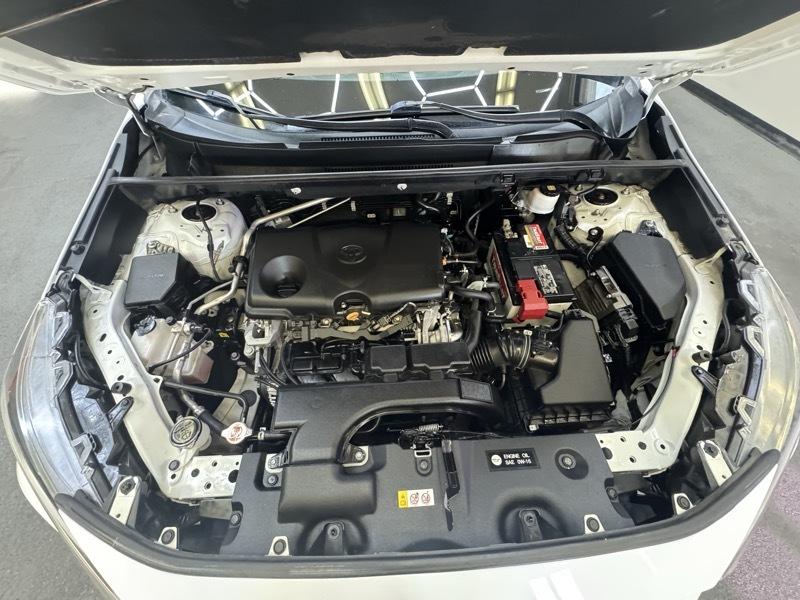 Toyota RAV4 LE 2020