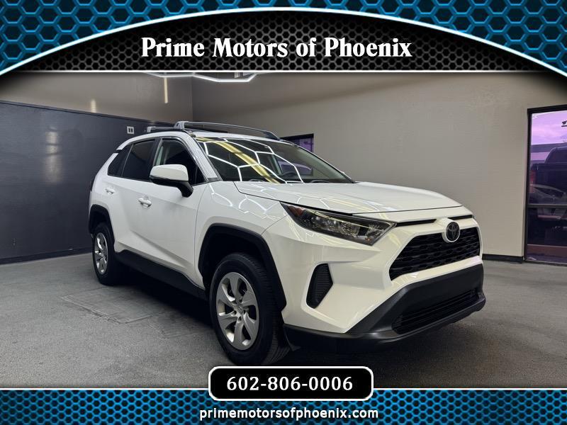 Toyota RAV4 LE 2020