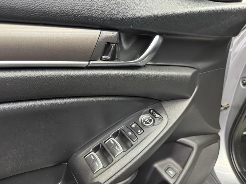 Honda Accord LX CVT 2021