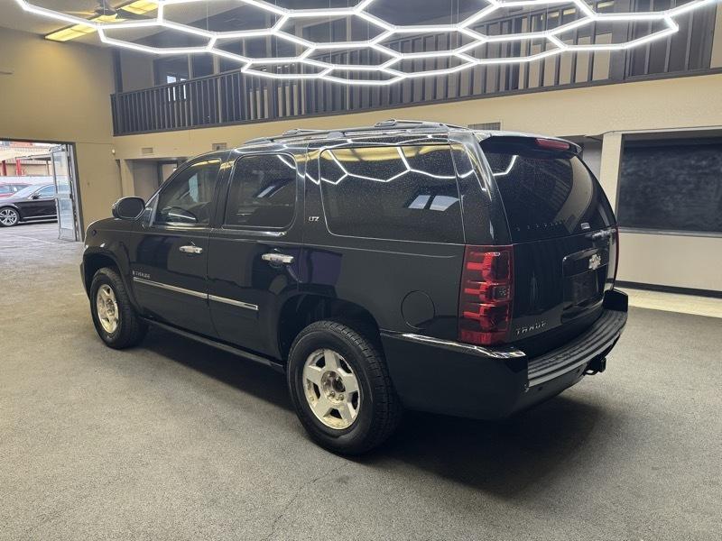 Chevrolet Tahoe LTZ 4WD 2009
