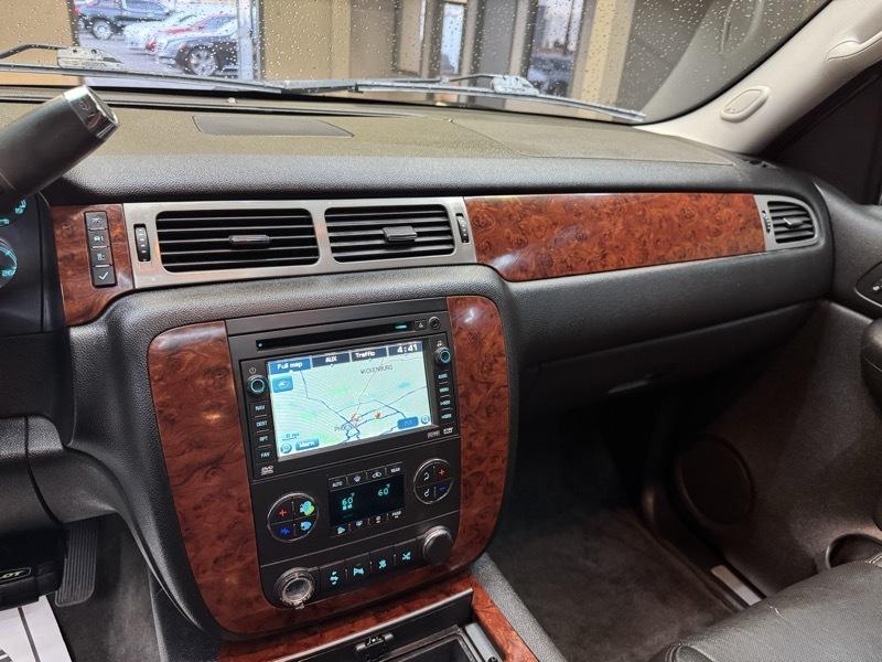 Chevrolet Tahoe LTZ 4WD 2009