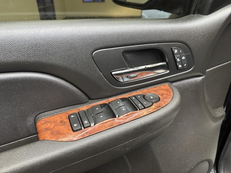 Chevrolet Tahoe LTZ 4WD 2009