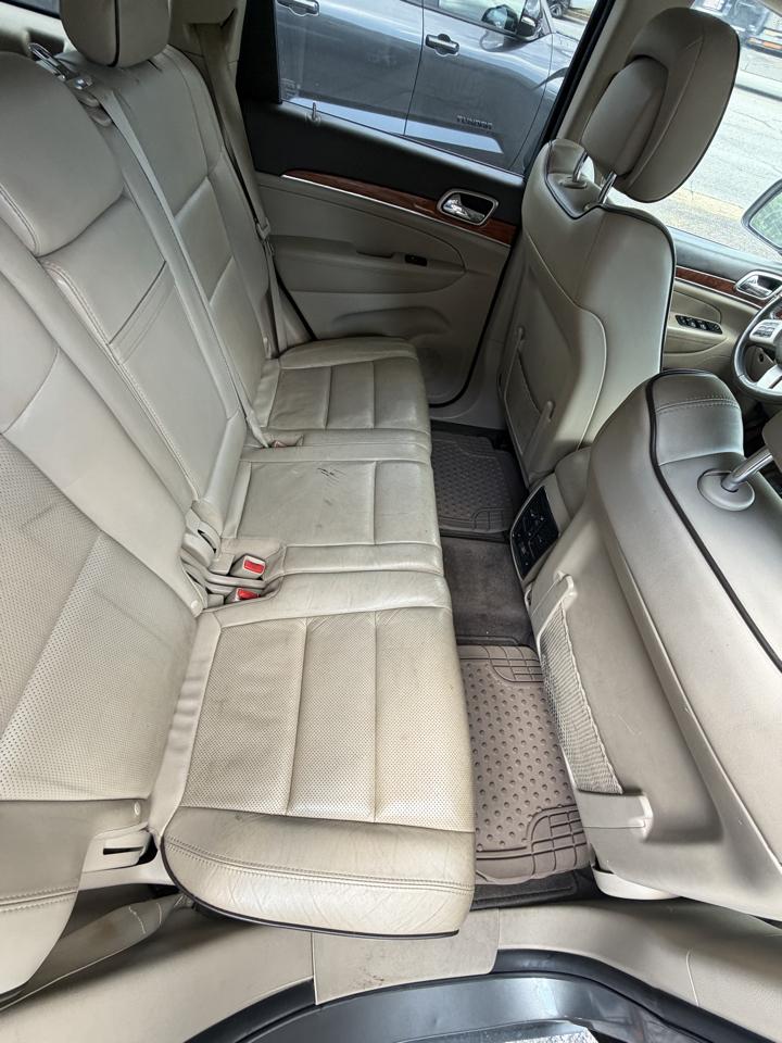 2013 Jeep Grand Cherokee Overland - Photo 10