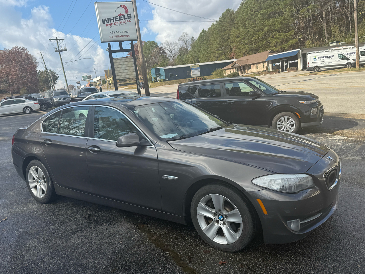 2013 BMW 5 Series 528i's photo