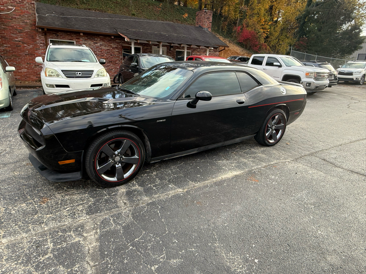 2013 Dodge Challenger R/T's photo