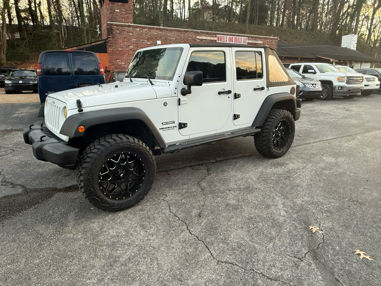 2016 Jeep Wrangler Unlimited Sport S's photo