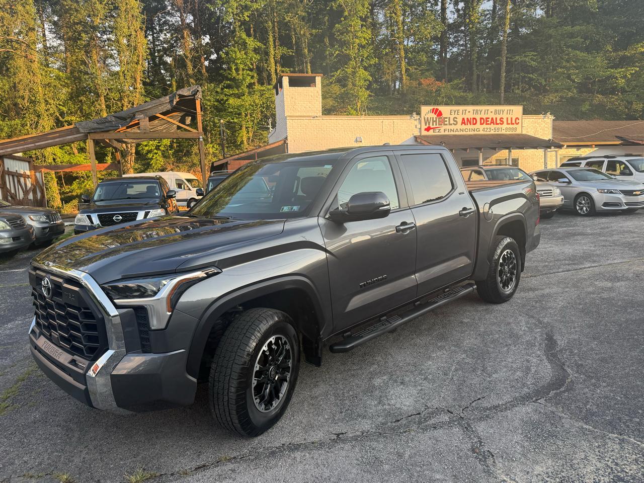 2026 Toyota Tundra SR5 CrewMax 4WD