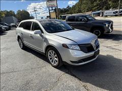 2017 Lincoln MKT 