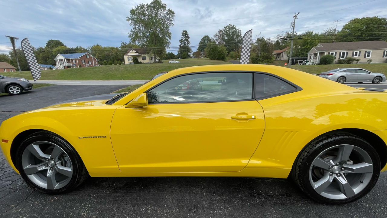 Chevrolet Camaro LT1 Coupe 2011 Chevrolet Camaro LT1 Coupe 2011