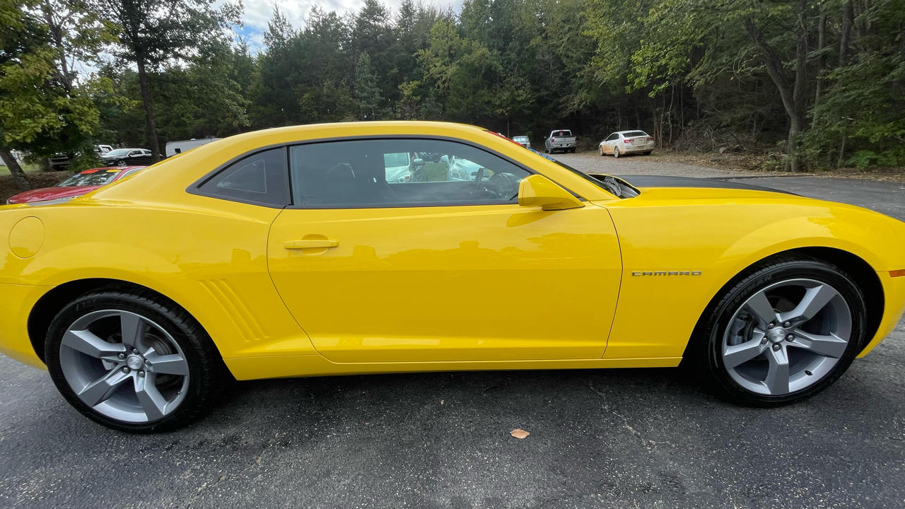 Chevrolet Camaro LT1 Coupe 2011 Chevrolet Camaro LT1 Coupe 2011