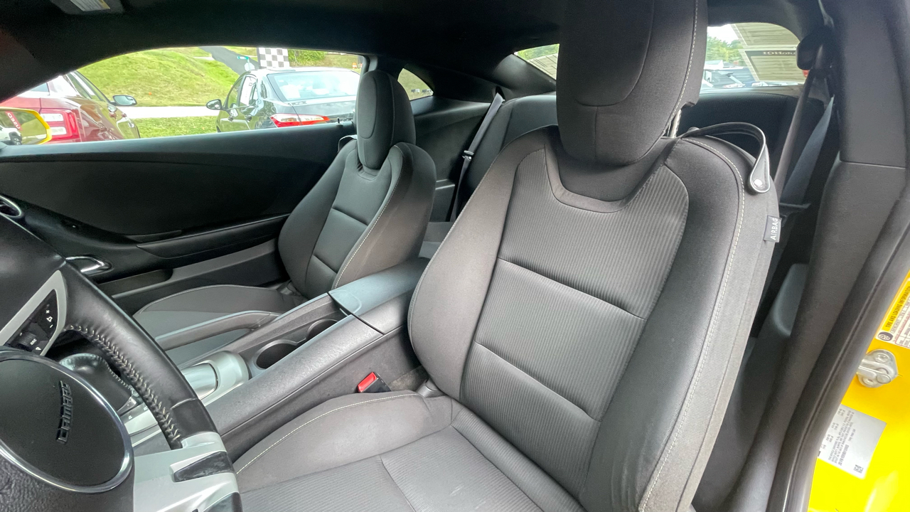 Chevrolet Camaro LT1 Coupe 2011 Chevrolet Camaro LT1 Coupe 2011