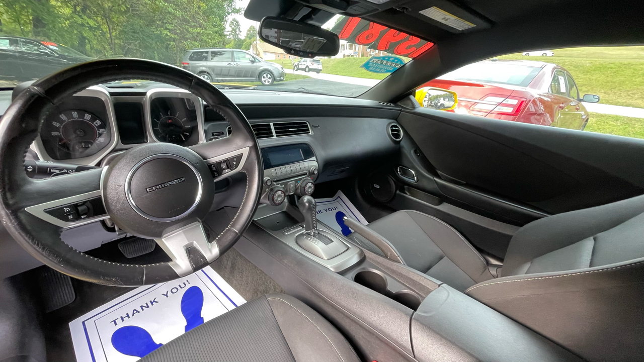 Chevrolet Camaro LT1 Coupe 2011 Chevrolet Camaro LT1 Coupe 2011