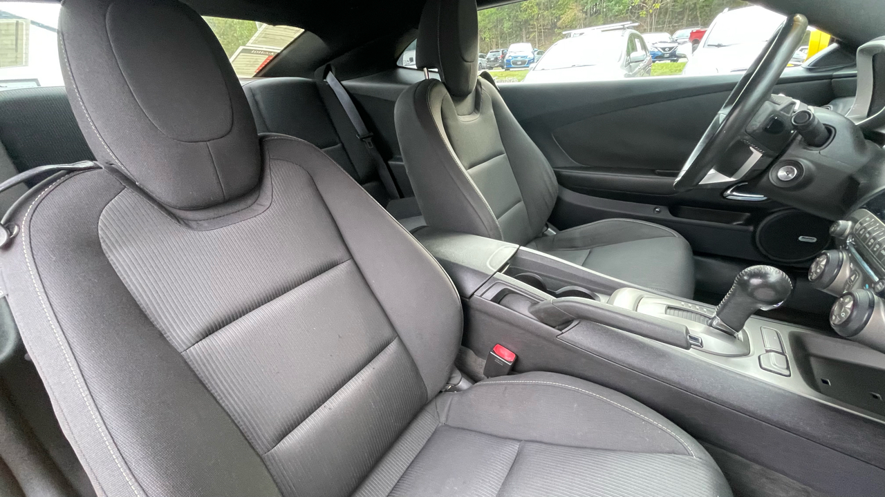 Chevrolet Camaro LT1 Coupe 2011 Chevrolet Camaro LT1 Coupe 2011