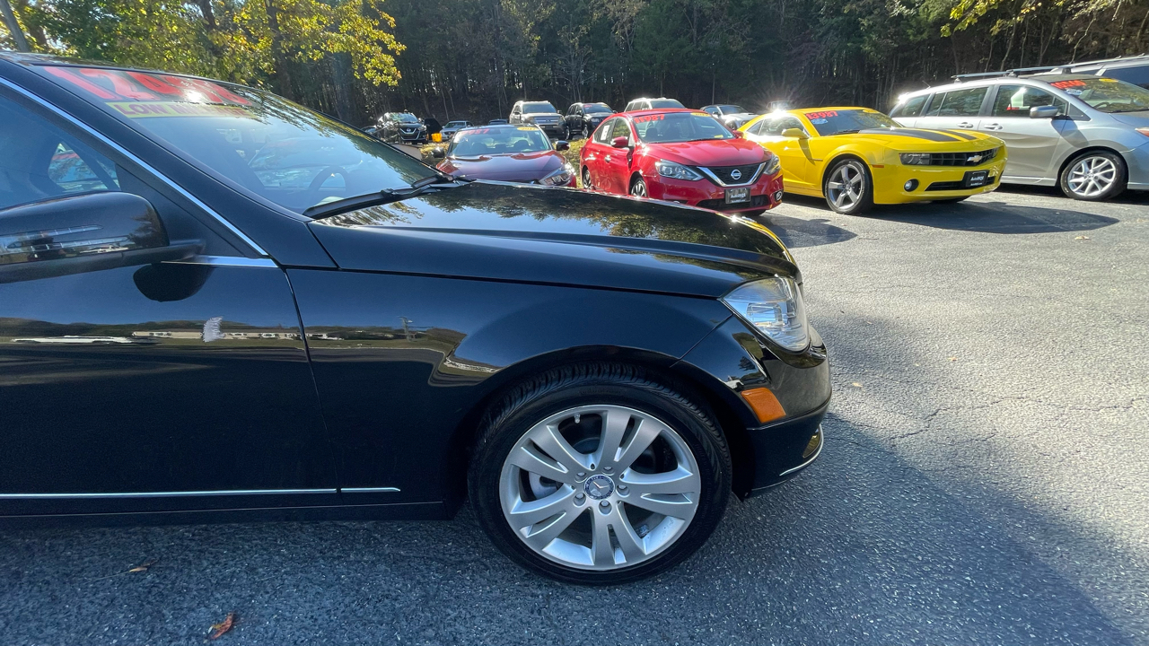 Mercedes-Benz C-Class C300 4MATIC Sport Sedan 2011 Mercedes-Benz C-Class C300 4MATIC Sport Sedan 2011