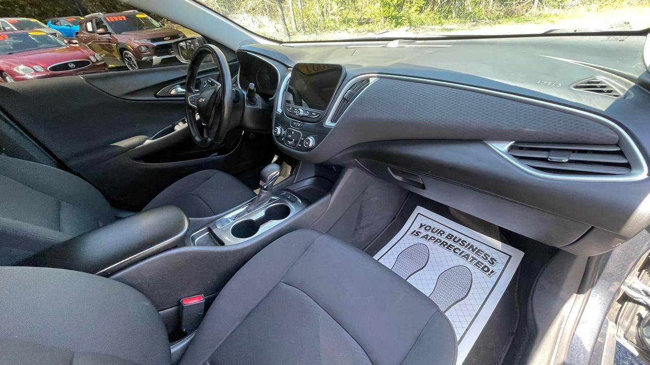 Chevrolet Malibu RS 2021