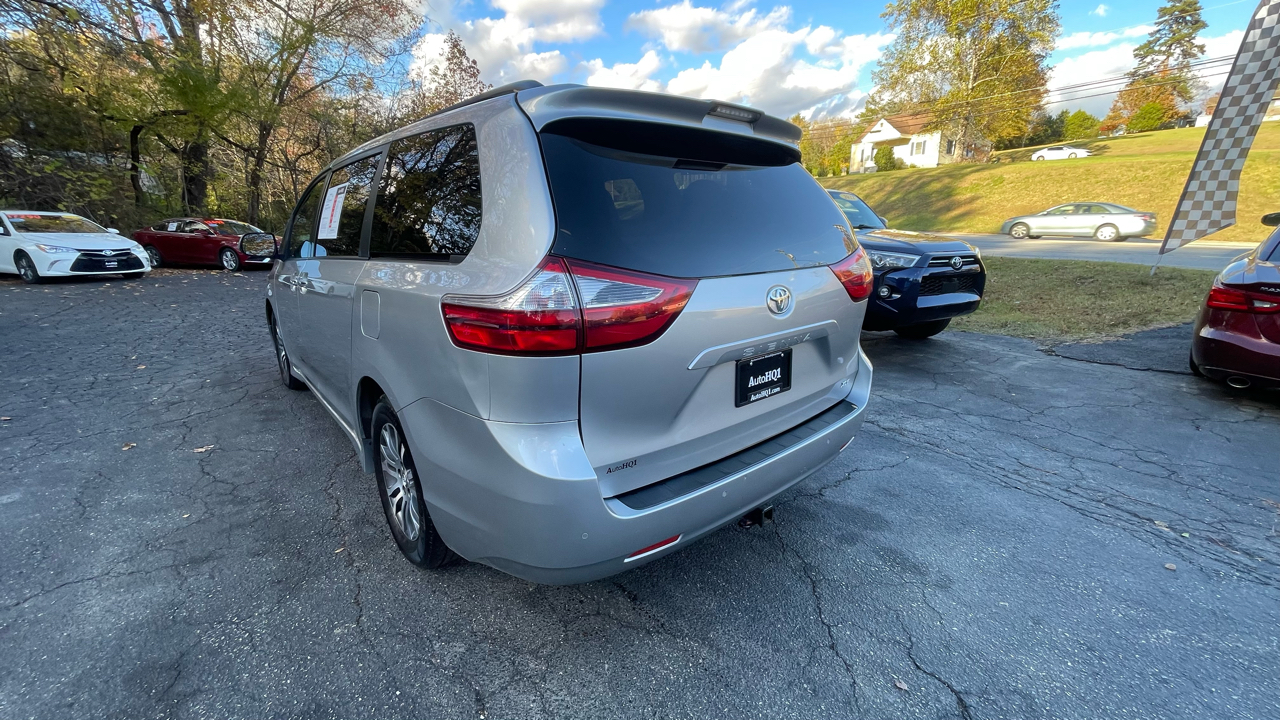 Toyota Sienna Limited Premium 7-Passenger 2019 Toyota Sienna Limited Premium 7-Passenger 2019
