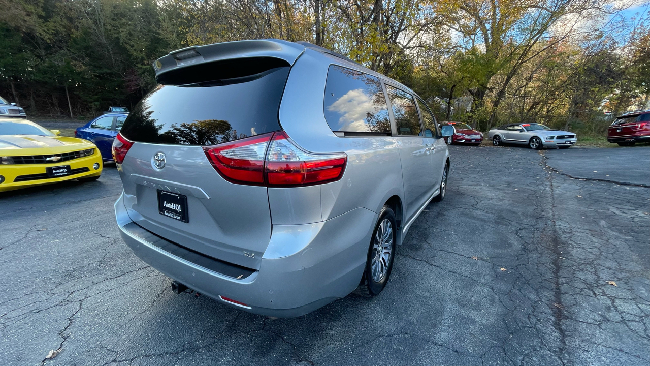 Toyota Sienna Limited Premium 7-Passenger 2019 Toyota Sienna Limited Premium 7-Passenger 2019