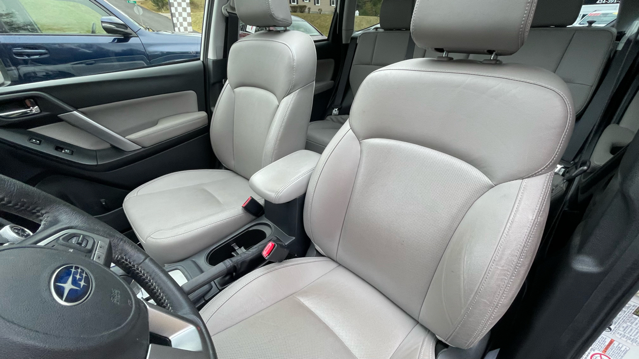 Subaru Forester 2.5i Touring 2018 Subaru Forester 2.5i Touring 2018