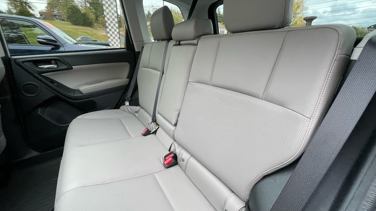 Subaru Forester 2.5i Touring 2018 Subaru Forester 2.5i Touring 2018