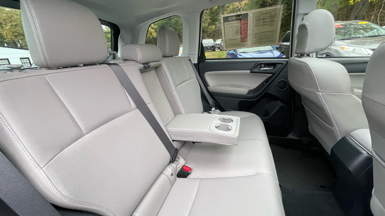 Subaru Forester 2.5i Touring 2018 Subaru Forester 2.5i Touring 2018