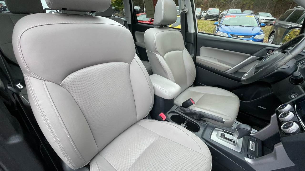 Subaru Forester 2.5i Touring 2018 Subaru Forester 2.5i Touring 2018