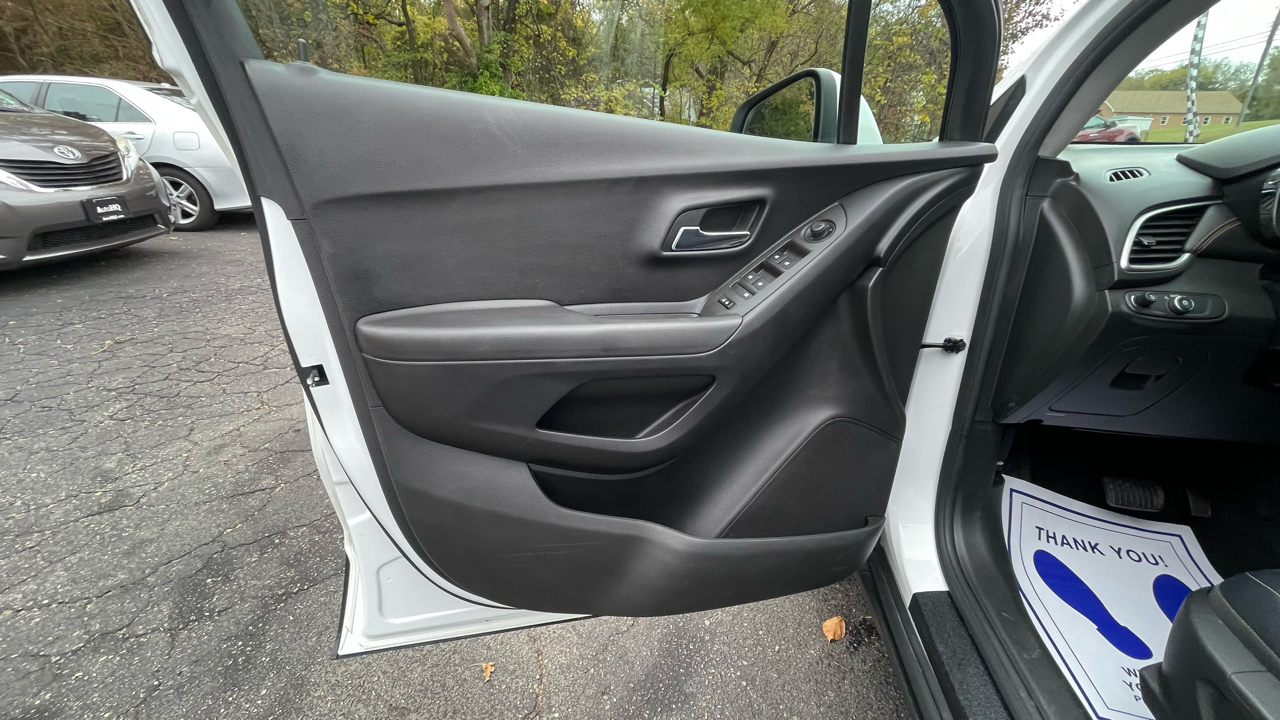 Chevrolet Trax LT FWD 2017 Chevrolet Trax LT FWD 2017