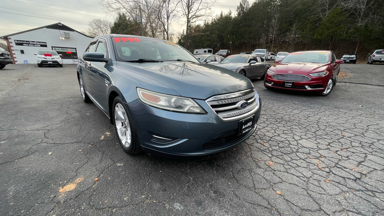 Ford Taurus SEL FWD 2010