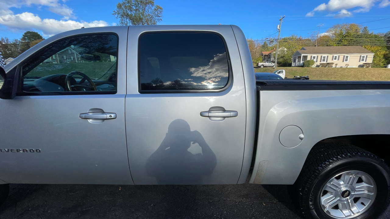 Chevrolet Silverado 1500 LTZ Crew Cab 4WD 2010 Chevrolet Silverado 1500 LTZ Crew Cab 4WD 2010