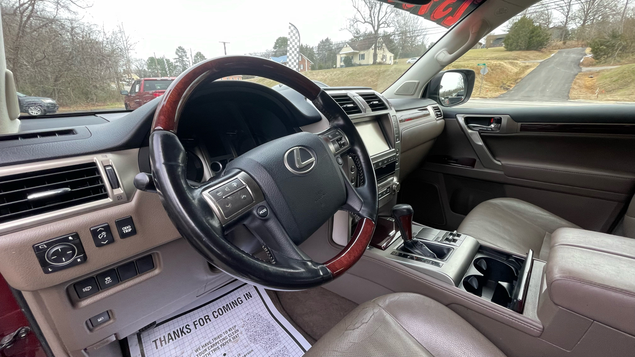 Lexus GX 460 Base 2017